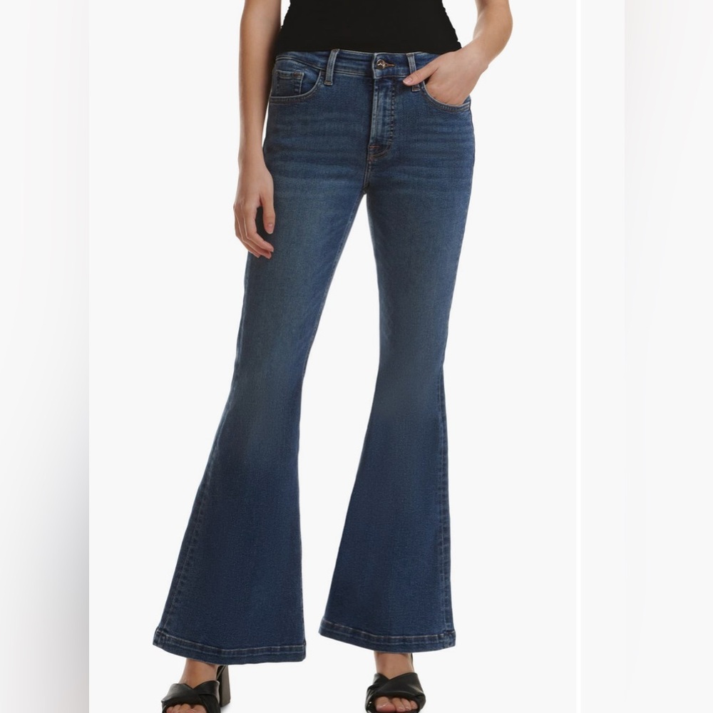 Jen7 by 7 for all mankind.  NWT
Size 12
Super cute!